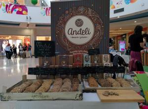 Anđeli kolači na prethodnom bazaru mama preduzetnica